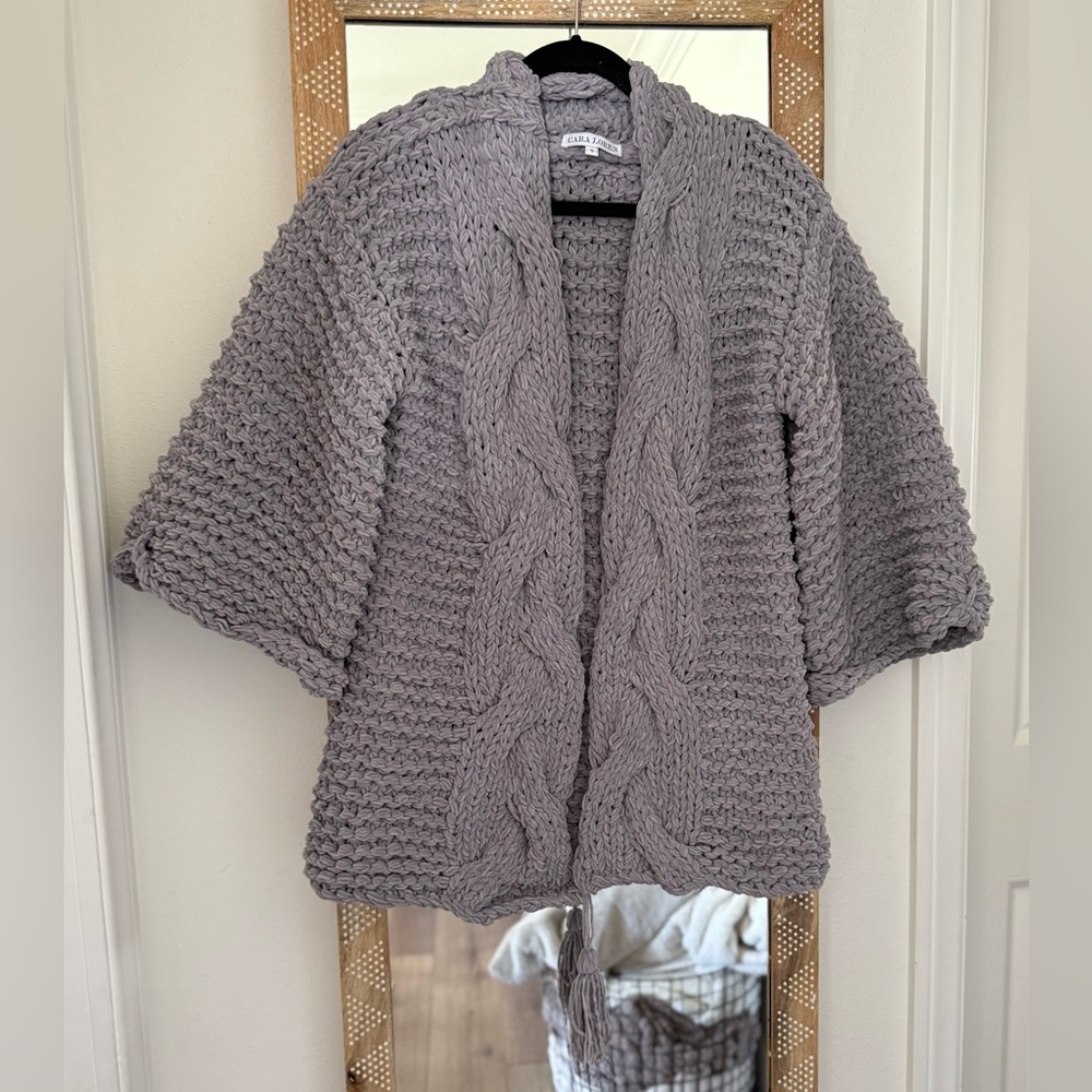 Cara Loren Cozy, Gray Chunky Cable Chenille Knit Sweater